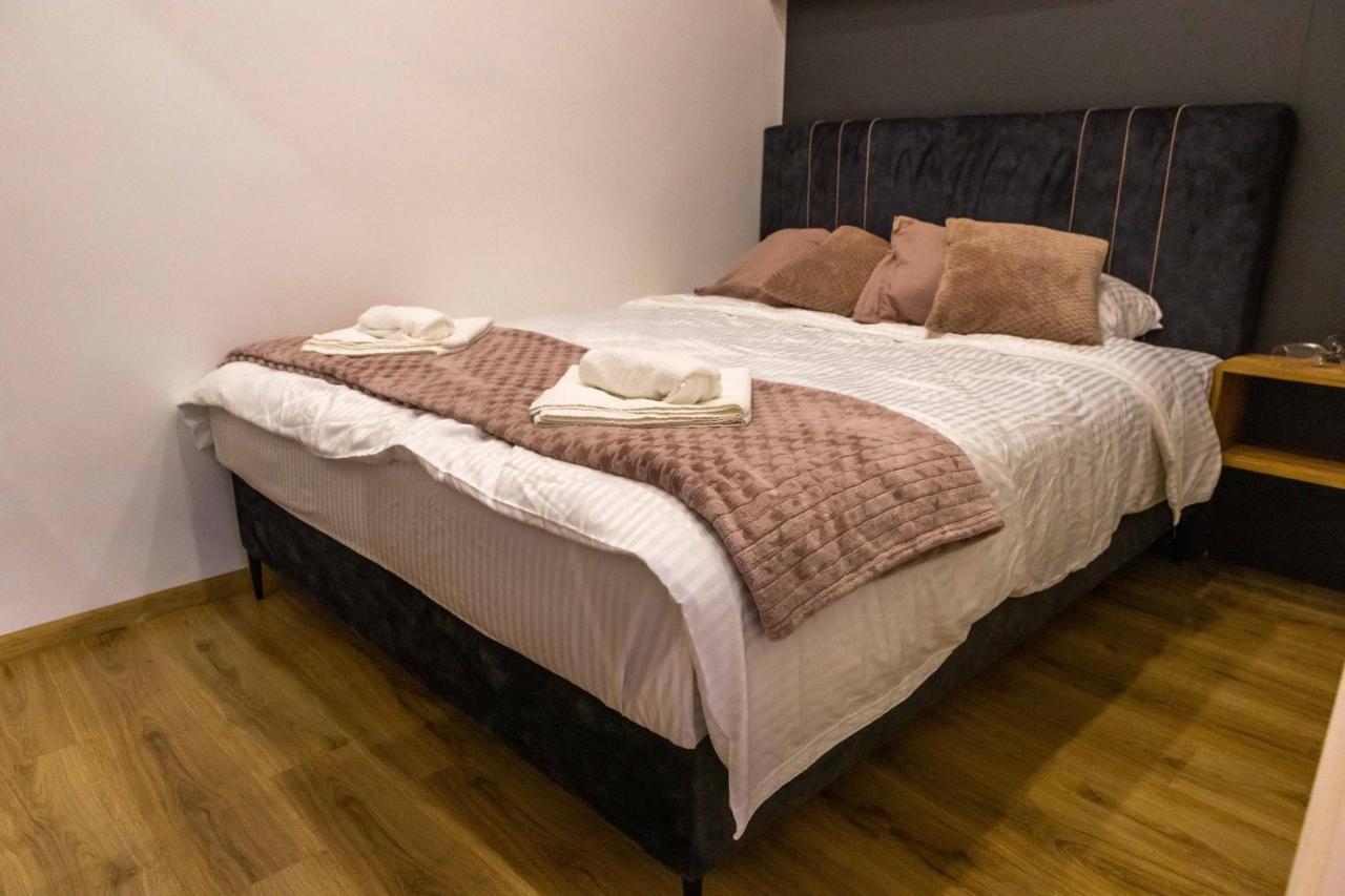Rubikon Free Parking Apartmani Dusanovac Экстерьер фото